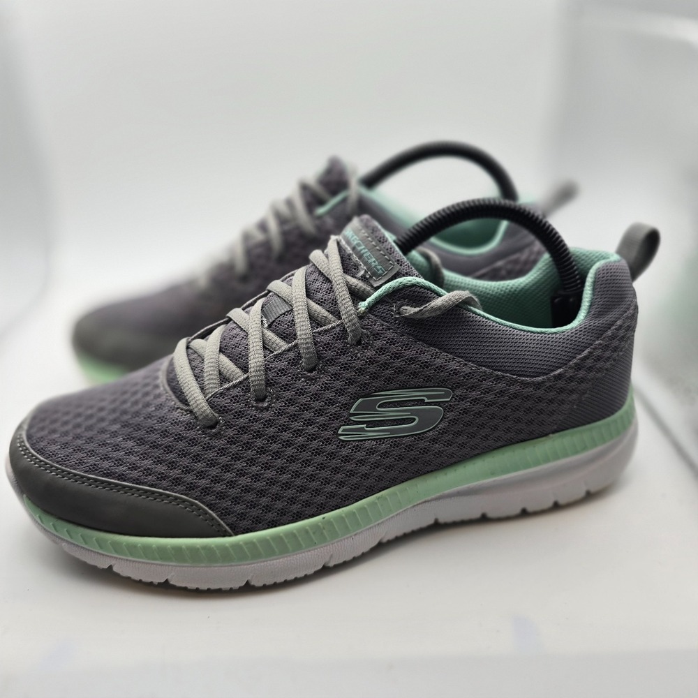 SKECHERS Sneakers Shoes Women's 10W Gray Memory Foam Size 10
